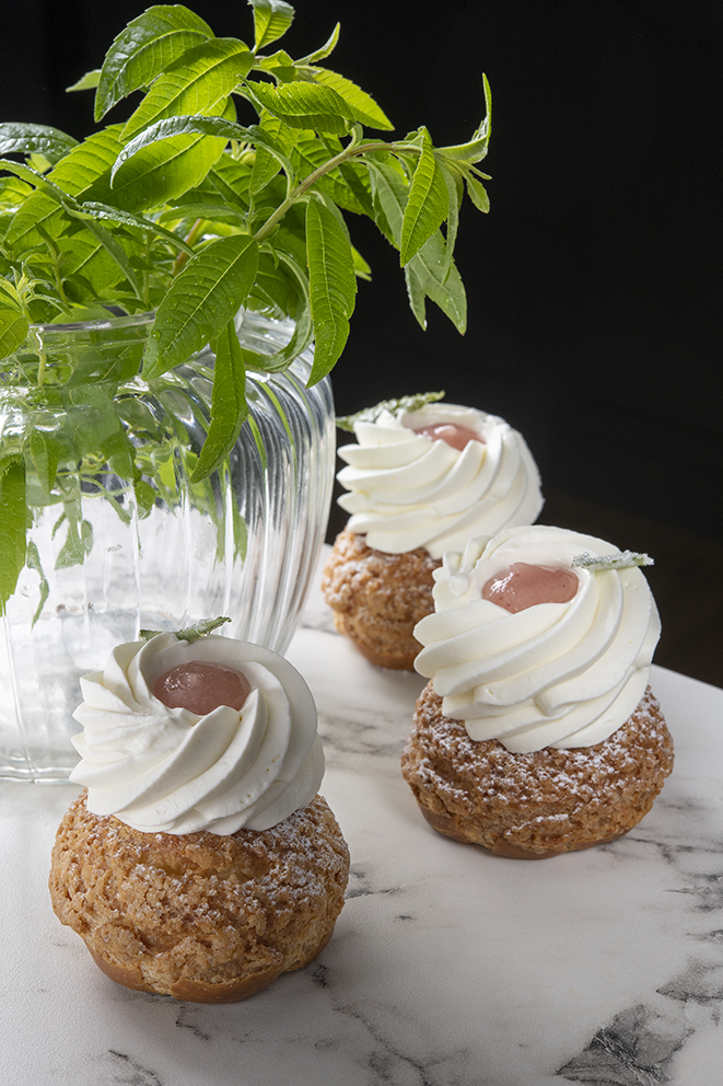 Glace chocolat blanc et sirop de verveine citronnelle