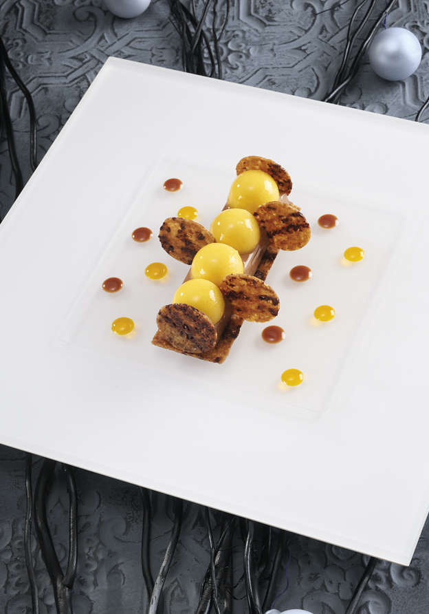 Chocolait-cookies mousse au chocolat Jivara, sorbet passion | Thuriès ...