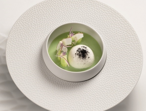 LA TABLE DU CHEF NAOËLLE D’HAINAUT