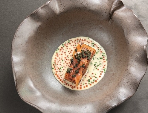 A la table de JULIEN ALLANO