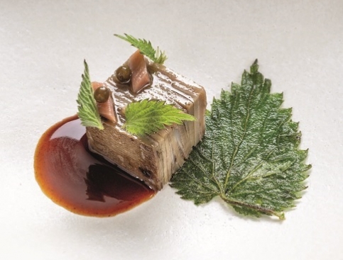 UN CHEF, UNE RÉGION - FANNY REY
