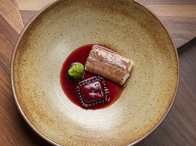 LES ÉTANGS DE COROT À VILLE-D’AVRAY  ANGUILLE, FOIE GRAS, BETTERAVE