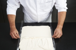 Lisser la crème légère fromage blanc 