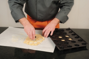 Découper les craquants noisette