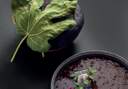 PIGEON, TAPENADE ET FIGUE RÔTIE