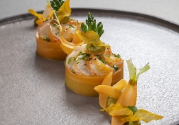 MÉDAILLON DE LANGOUSTINES AU CORAIL, CORALINE PARFUMÉE AU GÉANT D’ITALIE