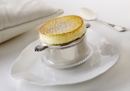 SOUFFLÉ LÉGER À LA POMME ET AU CITRON VERT