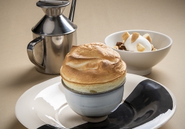 LE SOUFFLÉ TIRAMISU