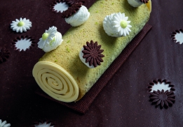  BÛCHE ROULÉE VERVEINE, CITRON, THÉ MATCHA