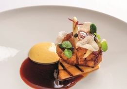 RIS DE VEAU, ASPERGES BLANCHES ET SABAYON VADOUVAN