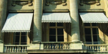 L’HÔTEL DE CRILLON FERME L’ÉCRIN, SA TABLE ÉTOILÉE 