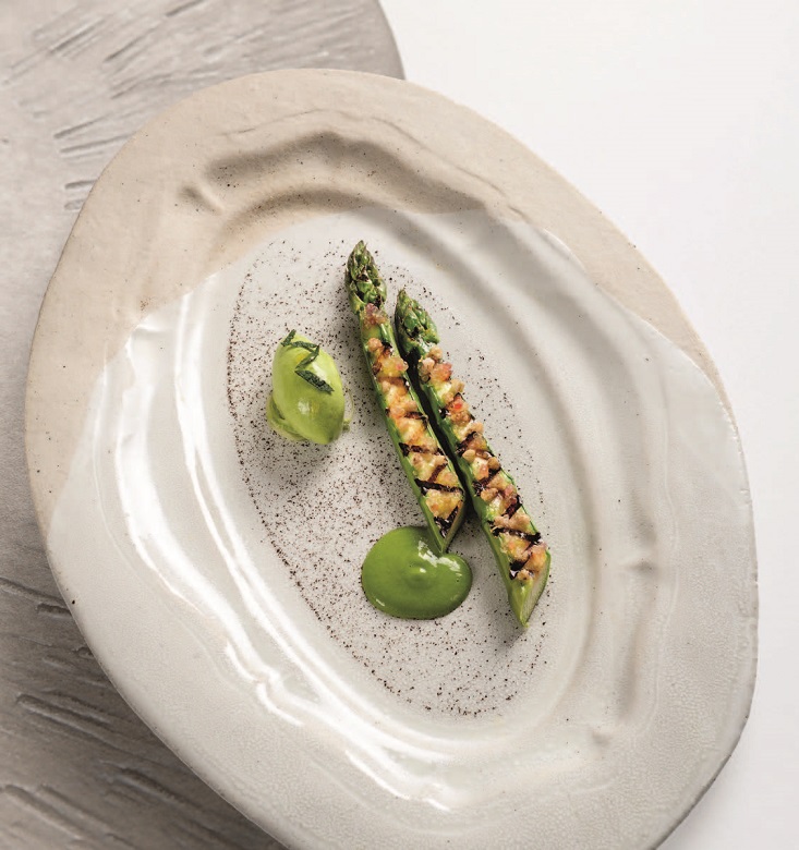Asperge au barbecue, velours herbacé  