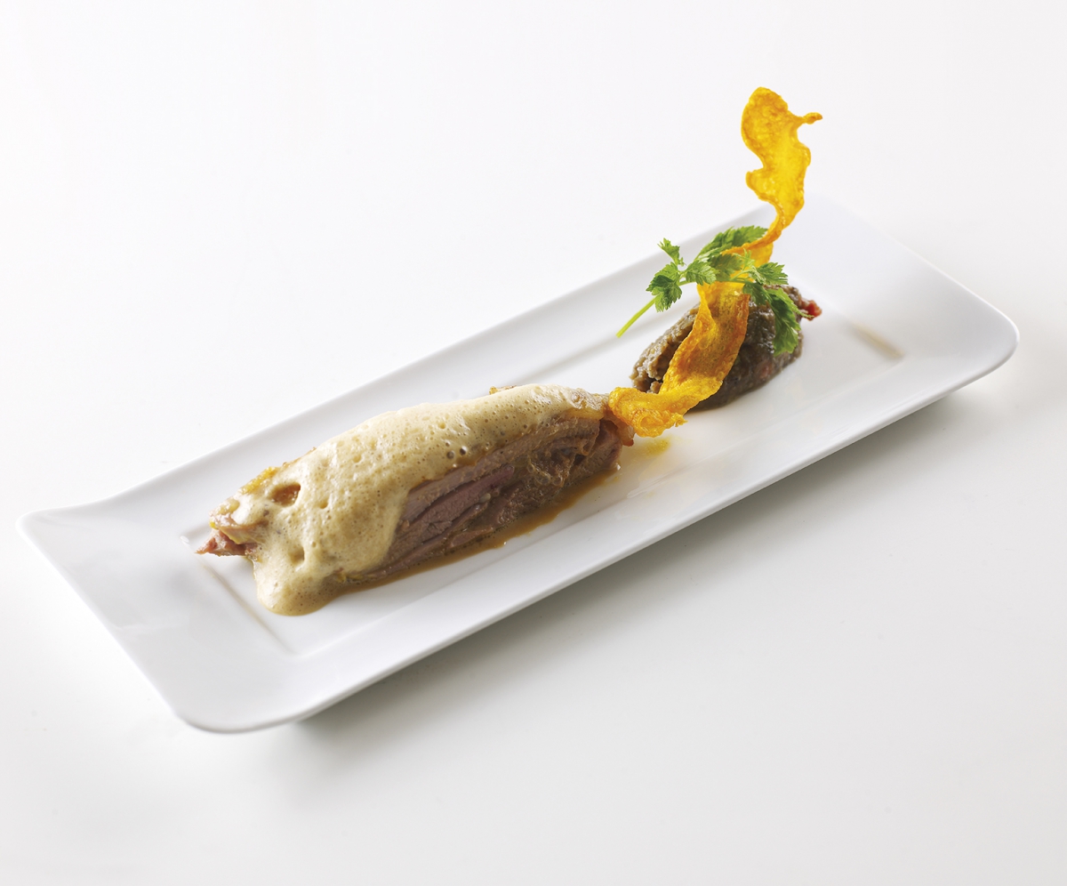 Pintade marinée et rôtie par Yves Thuries