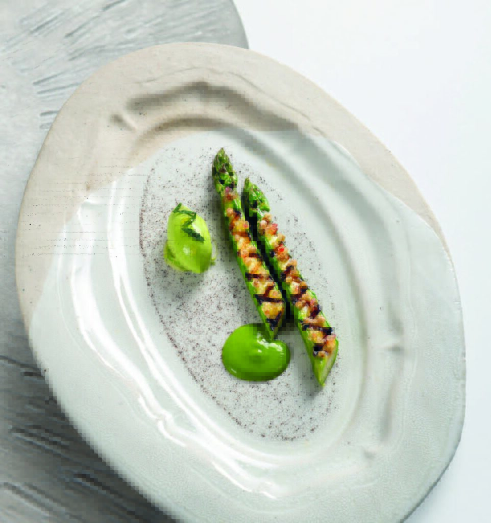 Asperge au barbecue, velours herbacé