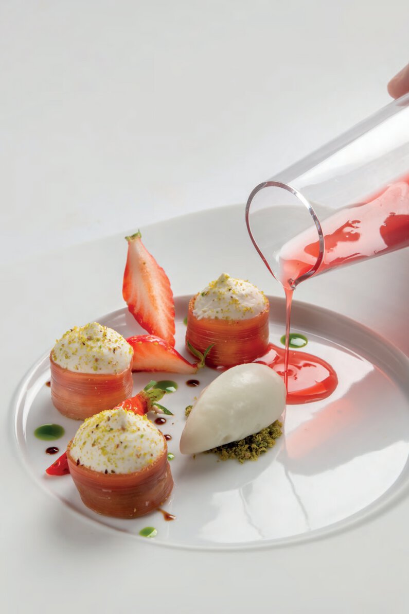 Fraise rhubarbe, balsamique &amp; clous de girofle